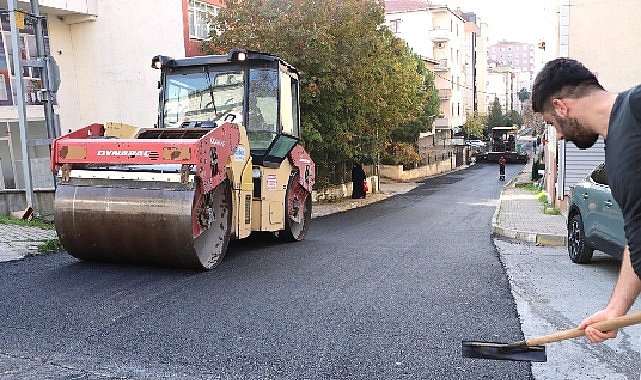 Maltepe'de yol yenileme çalışmaları hız kesmeden sürüyor