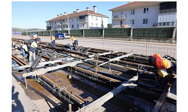 Başkan Büyükakın: “Raylı sistemde kapasiteyi sürekli artırıyoruz