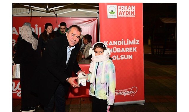 Osmangazi'de Miraç Kandili Bereketi Vatandaşlarla Paylaşıldı