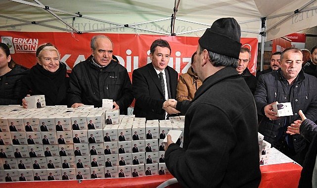 Başkan Aydın, Berat Kandili'nde Vatandaşlarla Buluştu