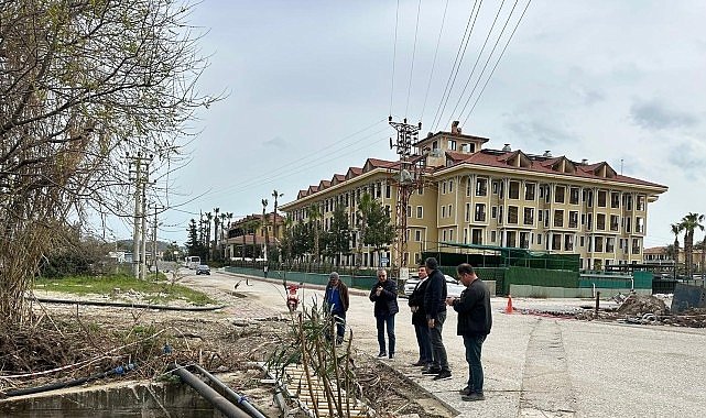 Başkan Topaloğlu ilçe genelinde incelemelerde bulundu