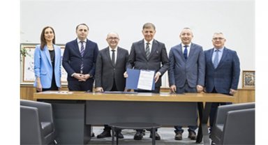 Başkan Tugay'dan tarihi imza