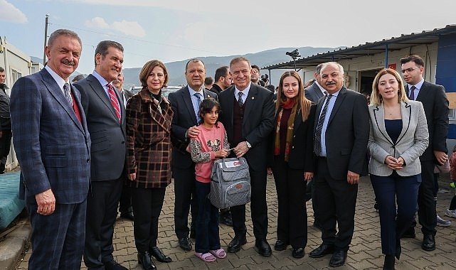 Başkan Vekili Özdemir deprem bölgesinde