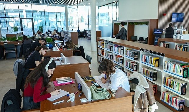 Büyükakın: Kocaeli'nin en kıymetli yerlerini gençlere tahsis ettik