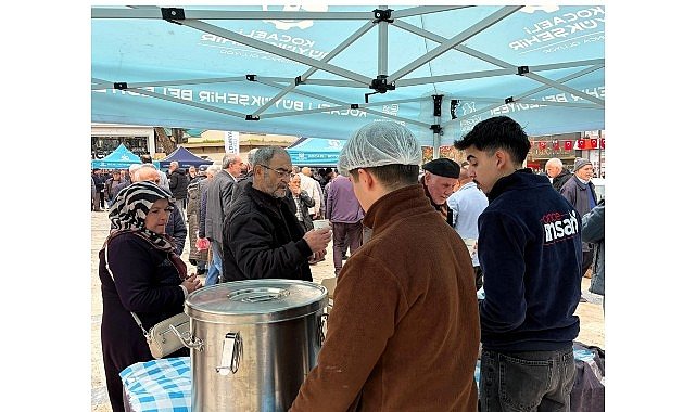 Büyükşehir'den deprem şehitleri için çorba ikramı