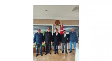 Çelik'ten Başkan Vekili Hüseyin Çelik'e ziyaret 