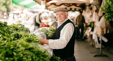 İBB'den emeklilere pazar desteği: ödemeler Ramazan ayında