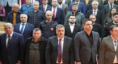 İlçe Afet Müdahale Planları Koordinasyon Toplantısı, Seferihisar'da Vali Yardımcısı İsmail Çorumluoğlu başkanlığında gerçekleştirildi.