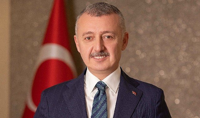 Kocaeli Büyükşehir Belediye Başkanı Tahir Büyükakın 'Berat Kandilimiz mübarek olsun'