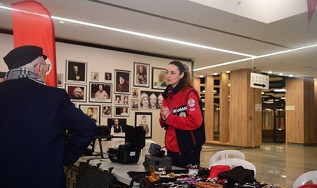 Osmangazi'de 6 Şubat Depremlerinin Yıl Dönümünde Duygu Dolu Anma Programı