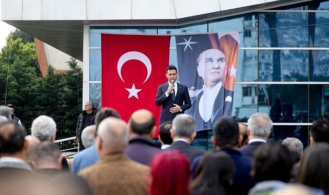 Bayraklı Belediyesi'nde bayramlaşma