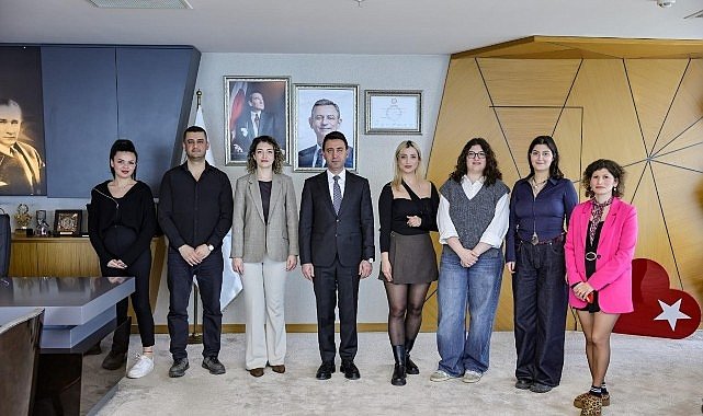 Bayraklı Belediyesi ve Pi Gençlik Derneği'nden Stratejik İş Birliği Protokolü