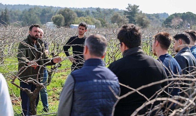 Buca'nın bağlarında geleceğin ziraat mühendisleri yetişiyor