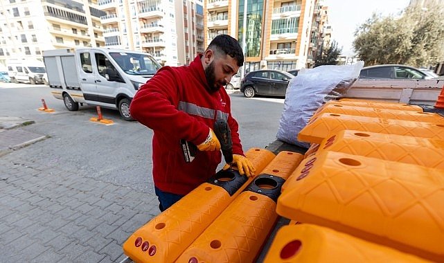 Karşıyaka'da çöp toplama verimliliği için dubalı önlem