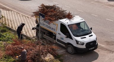 Kartepe'de Bayram Öncesi Kapsamlı Temizlik Dokunuşu