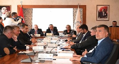 Kemer Belediyesi Mart ayı meclisi yapıldı