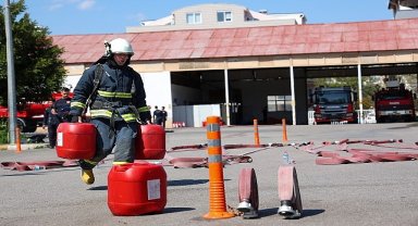  Antalya itfaiyesinin taze kanları göreve hazır 