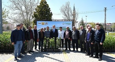 Başkan Altay: “Bu Yıl Çiftçimize 31.420 Meyve Fidanı Desteğinde Bulunduk