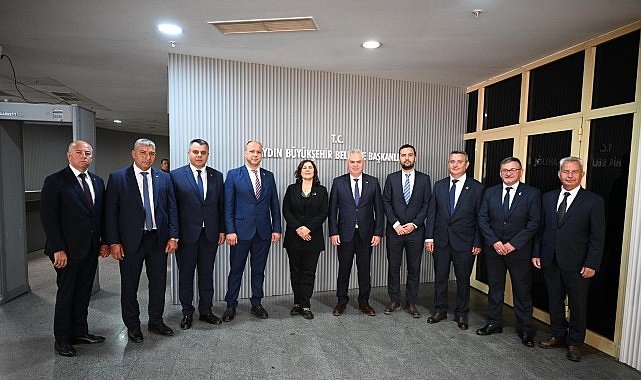 Başkan Çerçioğlu'na Kuşadası Şoförler ve Otomobilciler Esnaf Odası'ndan Ziyaret