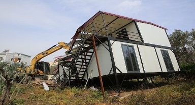 Gölyazı'da kaçak yapılara geçit yok