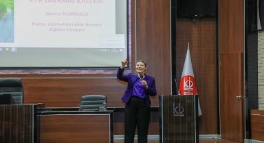 Keçiören Belediyesi'nde Personele Etik Davranış Eğitimi