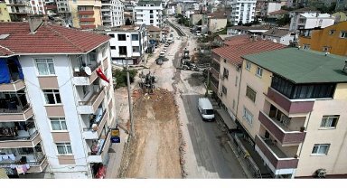 Uğur Mumcu Caddesi baştan sona yenileniyor