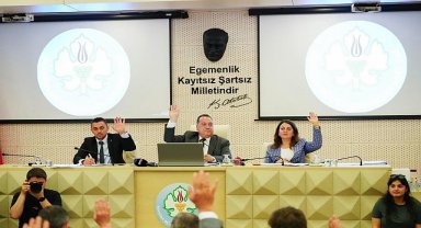 Başkan Dutlulu Büyükşehir'in Çalışmalarını ve Gündemi Değerlendirdi