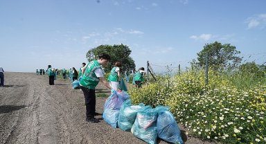 Beylikdüzü'nde Öğrencilerden Doğaya Destek