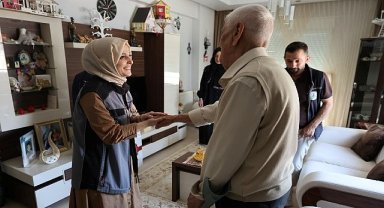 Kartepe'de Gönüllere Dokunan Bayram Ziyareti
