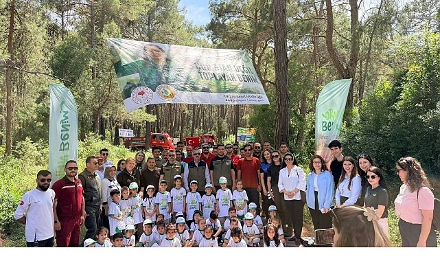 Kemer'de çevre temizliği etkinliği