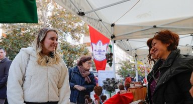 Konak'ta Anneler Günü emekle taçlanıyor
