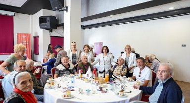 Başkan Köymen, Maltepe'nin çınarlarıyla bir araya geldi
