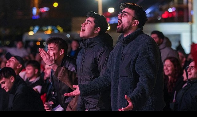Tüm Kocaeli omuz omuza, Milli İrade Meydanı'na