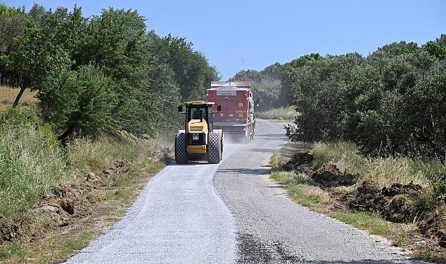 Tütenli ve İlyaslar'ı Bağlayan Yolda Asfalt Çalışmaları Başladı
