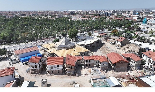 Başkan Altay: “Mevlevi Dergâhı Konya'mızın Manevi Kimliğine Yakışır Bir Eser Olarak Yükseliyor