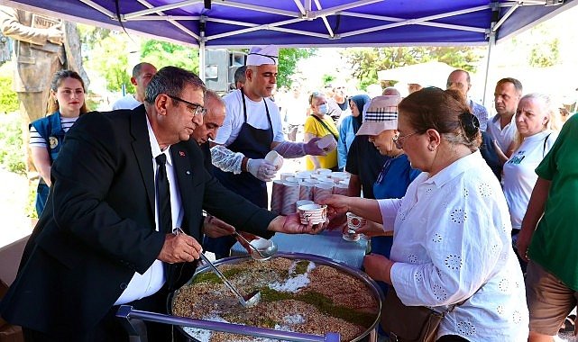 Buca'da aşure birlik ve beraberlik için karıldı