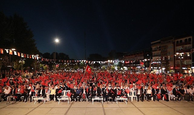İnegöl 15 Temmuz'un 10'uncu Yılında Millî İrade İçin Tek Yürek Oldu