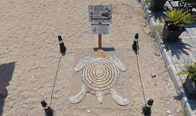 Kemer'de “Dumansız Plaj