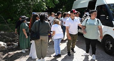 Kemer'de “Mor turizm