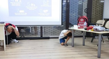 Konaklı çocuklara Afet Farkındalık Atölyesi 