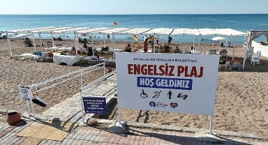 Büyükşehir'in engelsiz plajlarından bu yıl 45 bin vatandaş yararlandı
