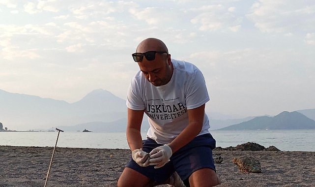 Caretta carettaların yaşam mücadelesine Üsküdar Üniversitesi'nden destek!
