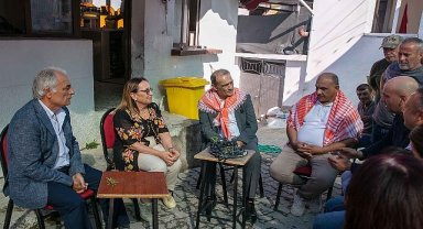 İzmir Büyükşehir Belediyesi'nden Bardacık Üreticisine Can Suyu
