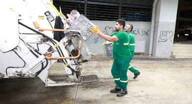 Osmangazi Belediyesi Pazarlardan Aylık 600 Ton Atık Topluyor