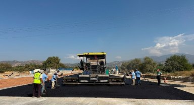 Başkan Çerçioğlu, Aydın'ın Dört Bir Yanında Yol Yapım ve Yenileme Çalışmalarını Sürdürüyor