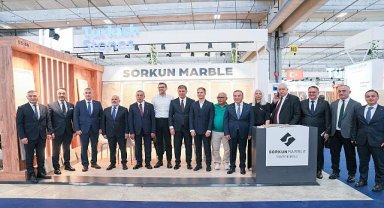 Başkan Tugay'dan İtalya'da Marble İzmir temasları