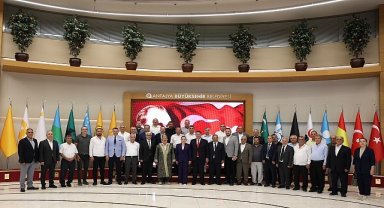 Başkan Vekili Büşra Özdemir Ahi temsilcilerini ağırladı