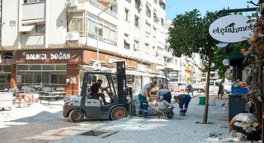 Bostanlı Cemal Bülbül Sokak'ta yenileme hamlesi başladı