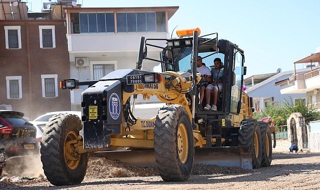 Didim Belediyesi'nden Efeler Mahallesi'nde Yol Çalışması