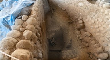 İzmir'in Troya'sı: Yassıtepe'den zenginliğin izleri çıktı